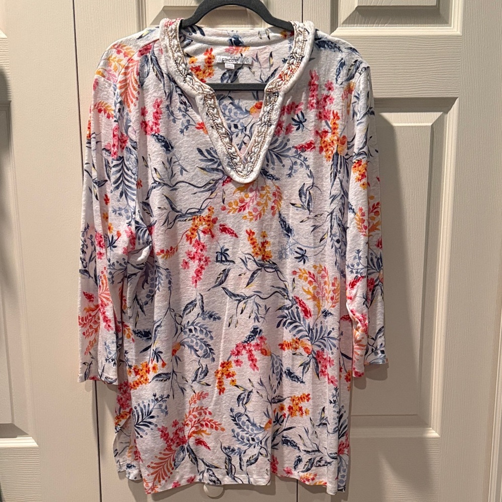 # Chico's XL (Sz 3) Floral V-Neck Knit Tunic w/Embroidery